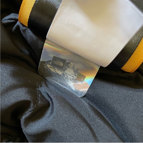 The North Face Women’s Arctic Parka Waterproof Black Coat - Picture 10 of 10